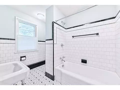 120 Balcom Ave, Warwick, RI 02889 photo 16