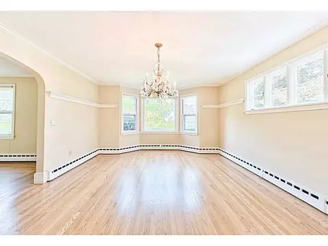 120 Balcom Ave, Warwick, RI 02889 photo 8
