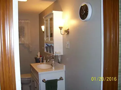 182 Morin St, Woonsocket, RI 02895 photo 11