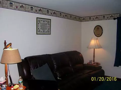 182 Morin St, Woonsocket, RI 02895 photo 18