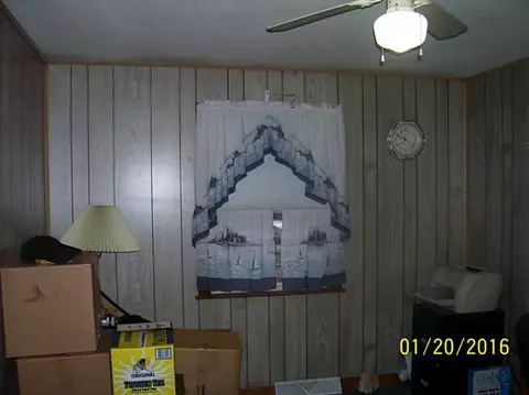 182 Morin St, Woonsocket, RI 02895 photo 9
