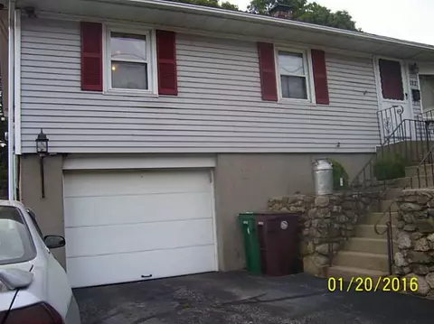 182 Morin St, Woonsocket, RI 02895 photo 5