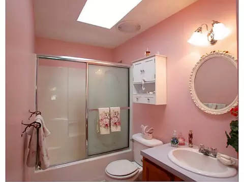 10 Cameron Ct, Warwick, RI 02886 photo 15