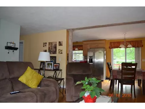 4 Dodd St, Coventry, RI 02816 photo 4