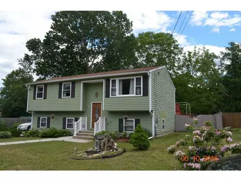 4 Dodd St, Coventry, RI 02816 photo 1