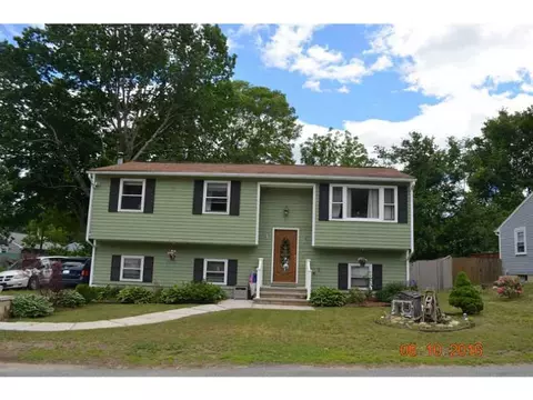 4 Dodd St, Coventry, RI 02816 photo 2