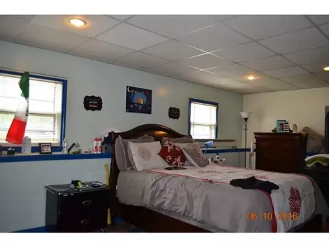 4 Dodd St, Coventry, RI 02816 photo 9