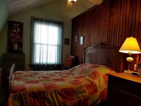 92 Burnett Rd, Warwick, RI 02889 photo 8