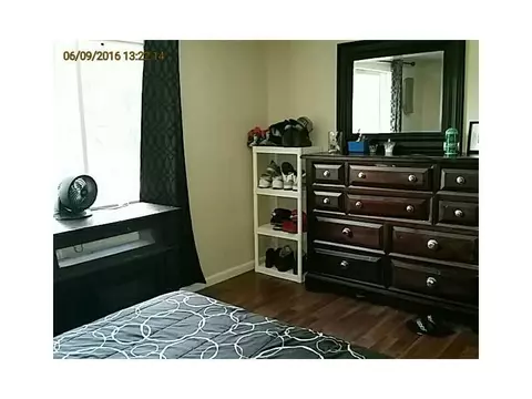 2 Jefferson St, Warwick, RI 02888 photo 8