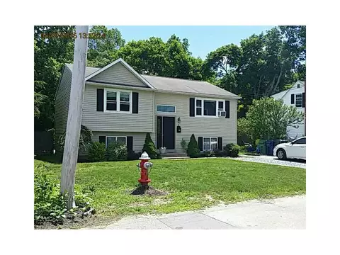 2 Jefferson St, Warwick, RI 02888 photo 14