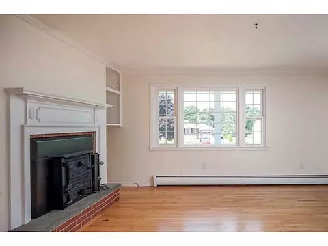 7 David Ave, Westerly, RI 02891 photo 6