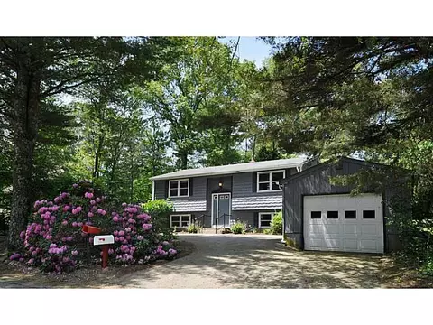 33 Evergreen Dr, Exeter, RI 02822 photo 1