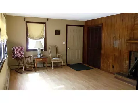 28 Enterprise Rd, Warwick, RI 02886 photo 12