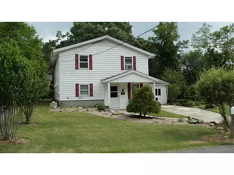 28 Enterprise Rd, Warwick, RI 02886 photo 1
