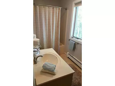 40 Trolley Ln, Westerly, RI 02891 photo 18
