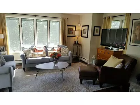 40 Trolley Ln, Westerly, RI 02891 photo 14