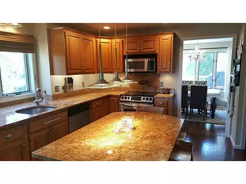 40 Trolley Ln, Westerly, RI 02891 photo 11