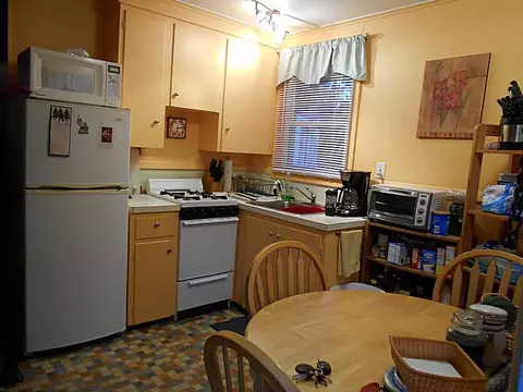 88 Old Post Rd #AX, Westerly, RI 02891 photo 2