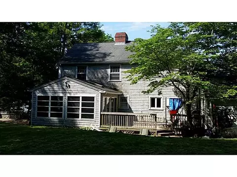 651 Harris Ave, Woonsocket, RI 02895 photo 2