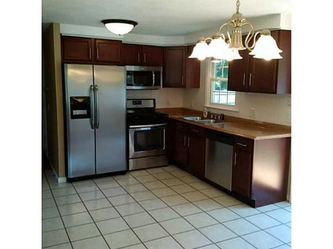 134 Broad St, Warwick, RI 02888 photo 3