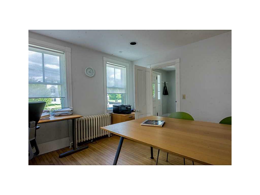 7 Main St, Little Compton, RI 02837 photo 8