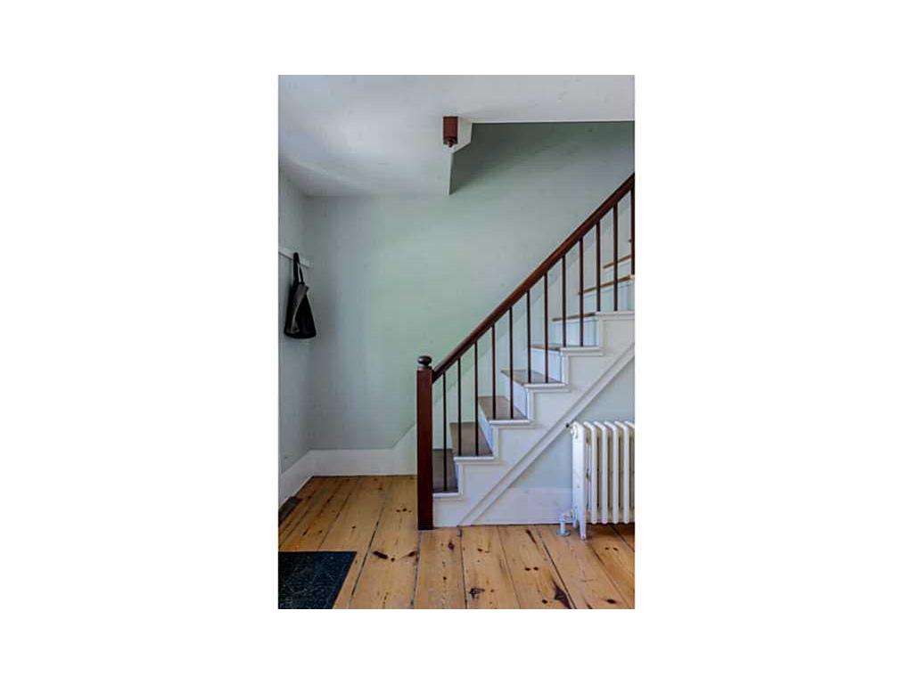 7 Main St, Little Compton, RI 02837 photo 5