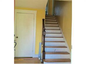139 Harmony Ct, Warwick, RI 02889 photo 6