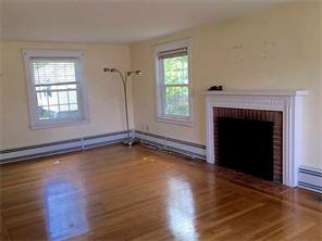 139 Harmony Ct, Warwick, RI 02889 photo 3