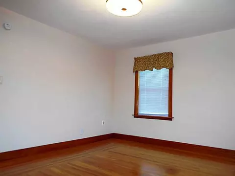 71 Napoleon St, Woonsocket, RI 02895 photo 14