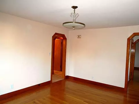 71 Napoleon St, Woonsocket, RI 02895 photo 12