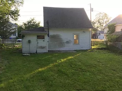 32 Guild Ave, Warwick, RI 02889 photo 3