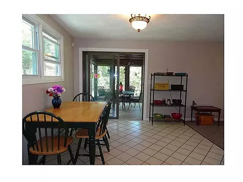21 Hemlock Dr, Exeter, RI 02822 photo 11