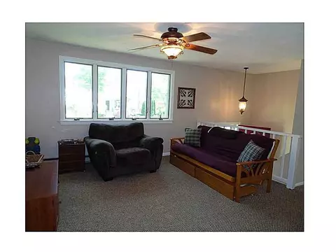 21 Hemlock Dr, Exeter, RI 02822 photo 4