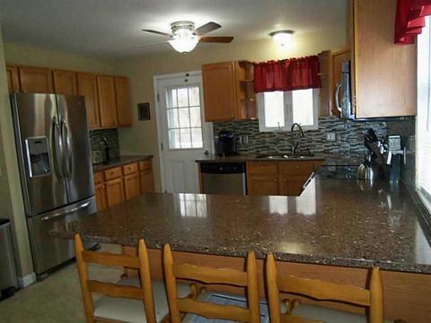 18 Maybrey Dr, Westerly, RI 02891 photo 11