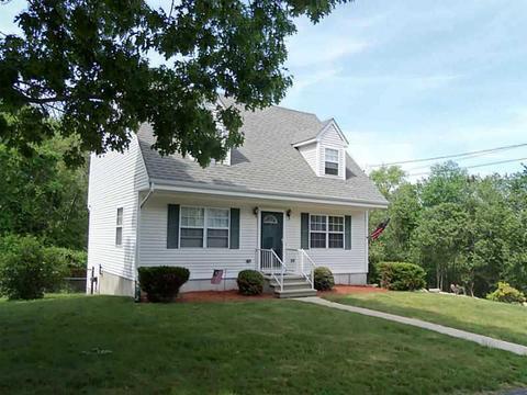 18 Maybrey Dr, Westerly, RI 02891 photo 1