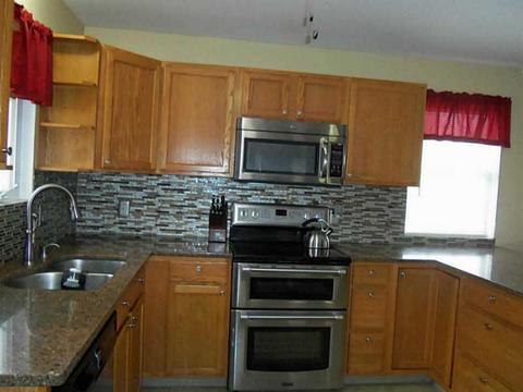 18 Maybrey Dr, Westerly, RI 02891 photo 8