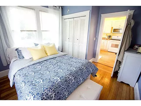 86 Bluff Ave, Warwick, RI 02889 photo 9