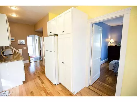 86 Bluff Ave, Warwick, RI 02889 photo 4