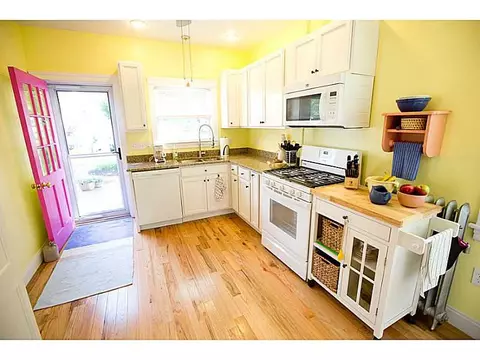 86 Bluff Ave, Warwick, RI 02889 photo 7