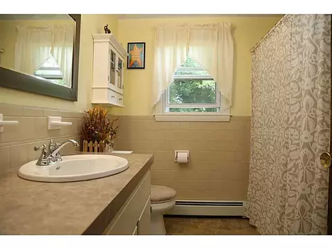 79 Macarthur Blvd, Coventry, RI 02816 photo 20