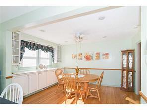 144 Circuit Dr, East Providence, RI 02915 photo 2