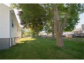 144 Circuit Dr, East Providence, RI 02915 photo 25