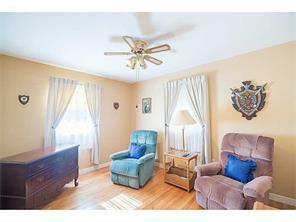 144 Circuit Dr, East Providence, RI 02915 photo 7