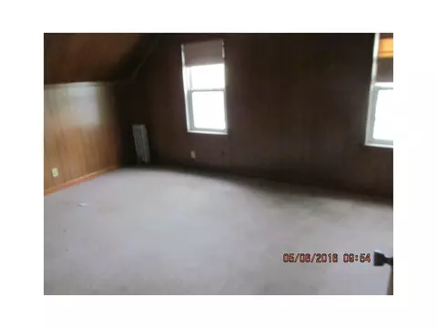 20 Adelaide Ave, Warwick, RI 02886 photo 9