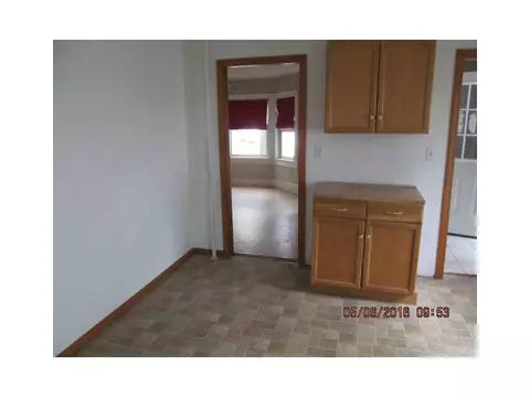 20 Adelaide Ave, Warwick, RI 02886 photo 6