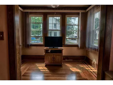 283 Atlantic Ave, Warwick, RI 02888 photo 5