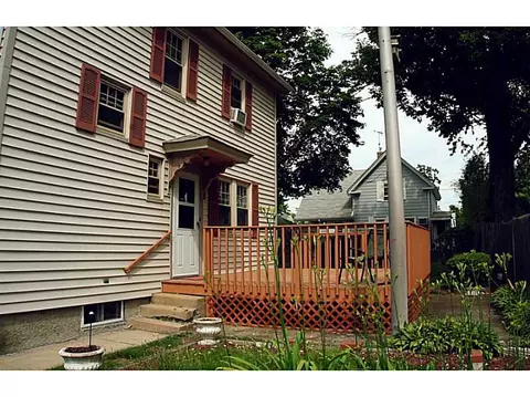 283 Atlantic Ave, Warwick, RI 02888 photo 18