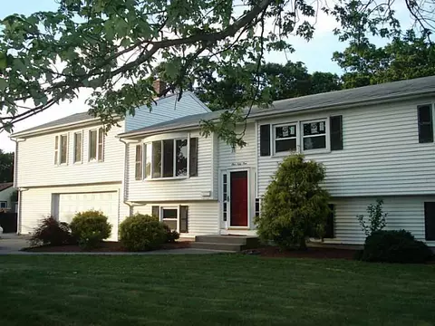 155 Sandy Ln, Warwick, RI 02888 photo 1