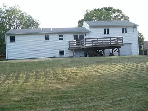 155 Sandy Ln, Warwick, RI 02888 photo 3