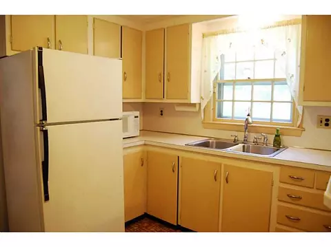 61 Estrell Dr, Riverside, RI 02915 photo 13